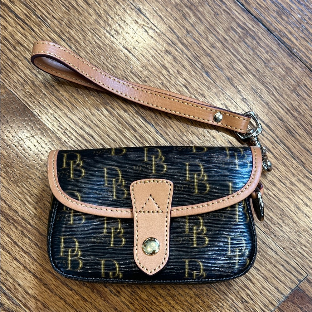 Dooney & Bourke Black & Tan Wristlet/Flap Pouch with Swan Charm